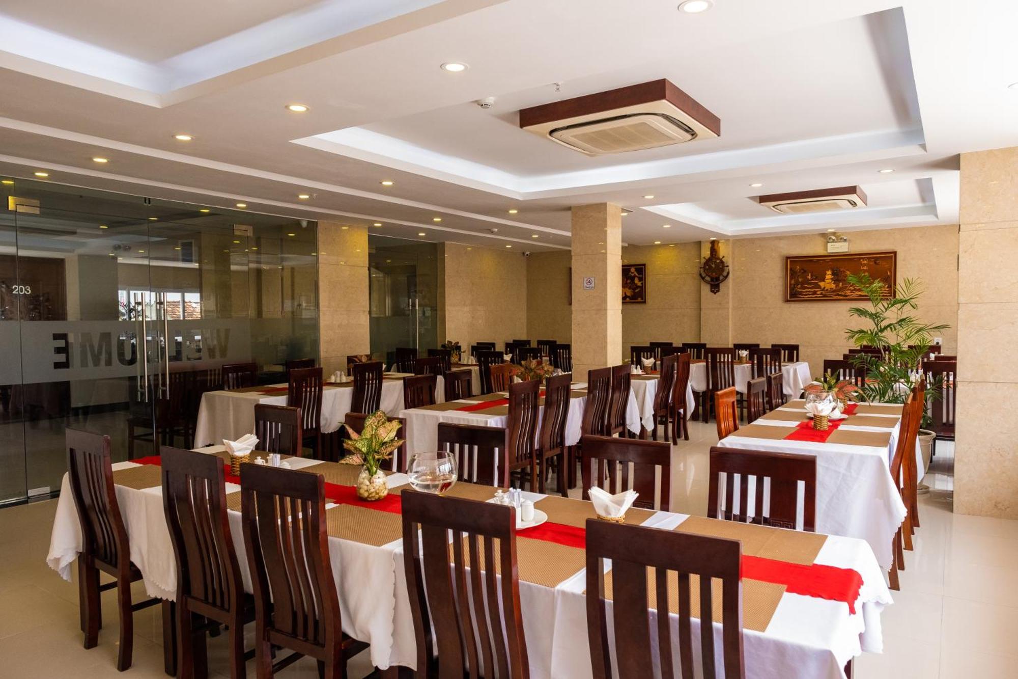 Gem Nha Trang Hotel Екстериор снимка