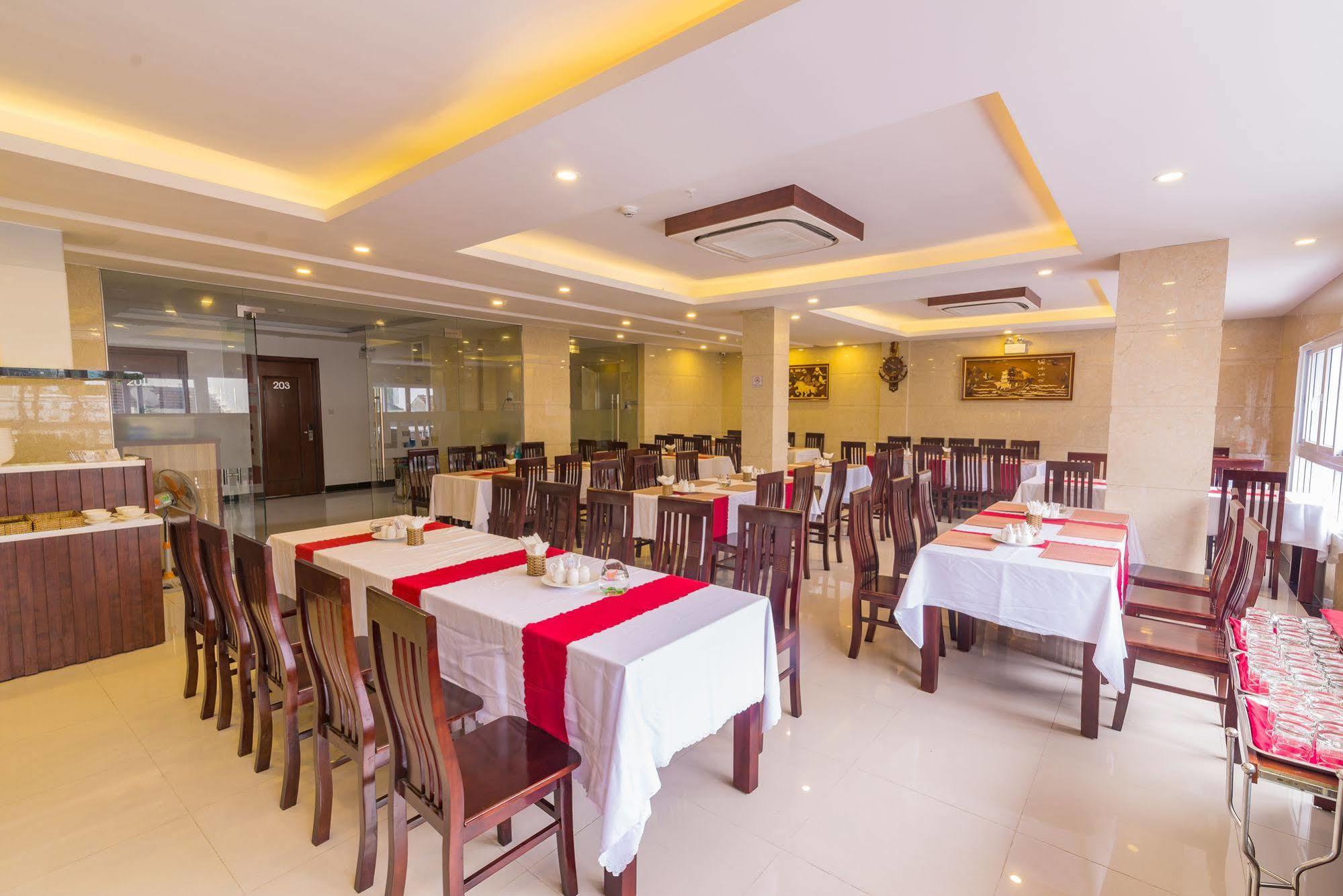 Gem Nha Trang Hotel Екстериор снимка